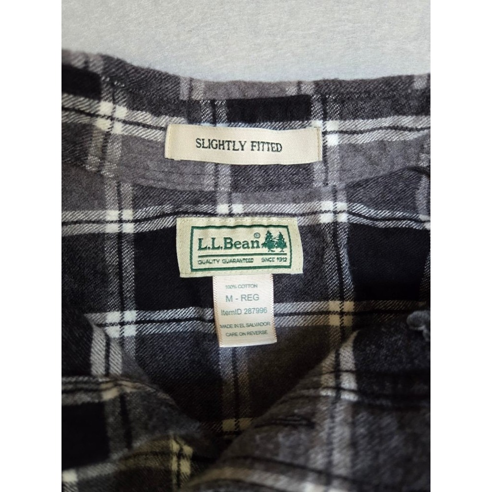 LL Bean Flannel Shirt Mens M Black Gray Plaid Slightly Fitted Cotton 287996 - Picture 2 of 6